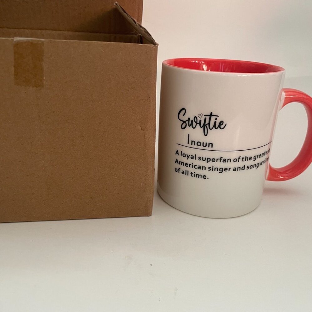 Taylor Swift Definition Mug - Picture 6 of 8